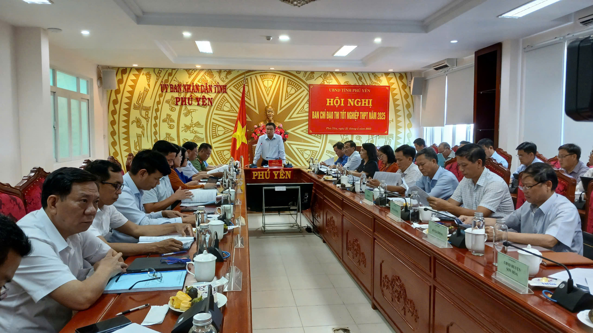 Xây dựng phương án tổ chức Kỳ thi tốt nghiệp THPT năm 2025 đảm bảo an toàn, nghiêm túc