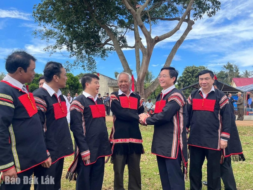 Chung sức, đồng lòng xây dựng tỉnh Đắk Lắk phát triển nhanh, bền vững, văn minh, bản sắc