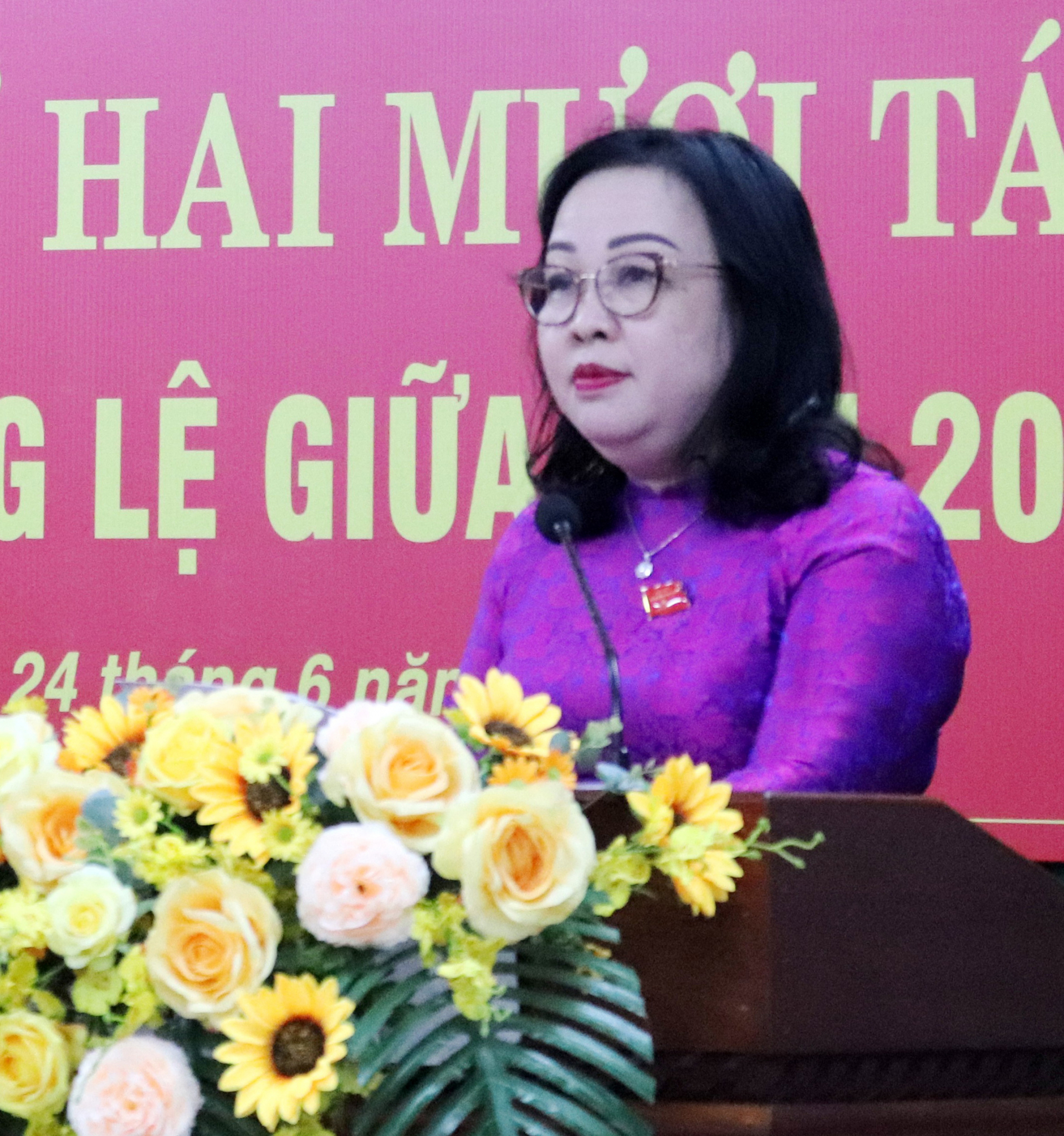 Nêu cao tinh thần trách nhiệm trước cử tri (*)