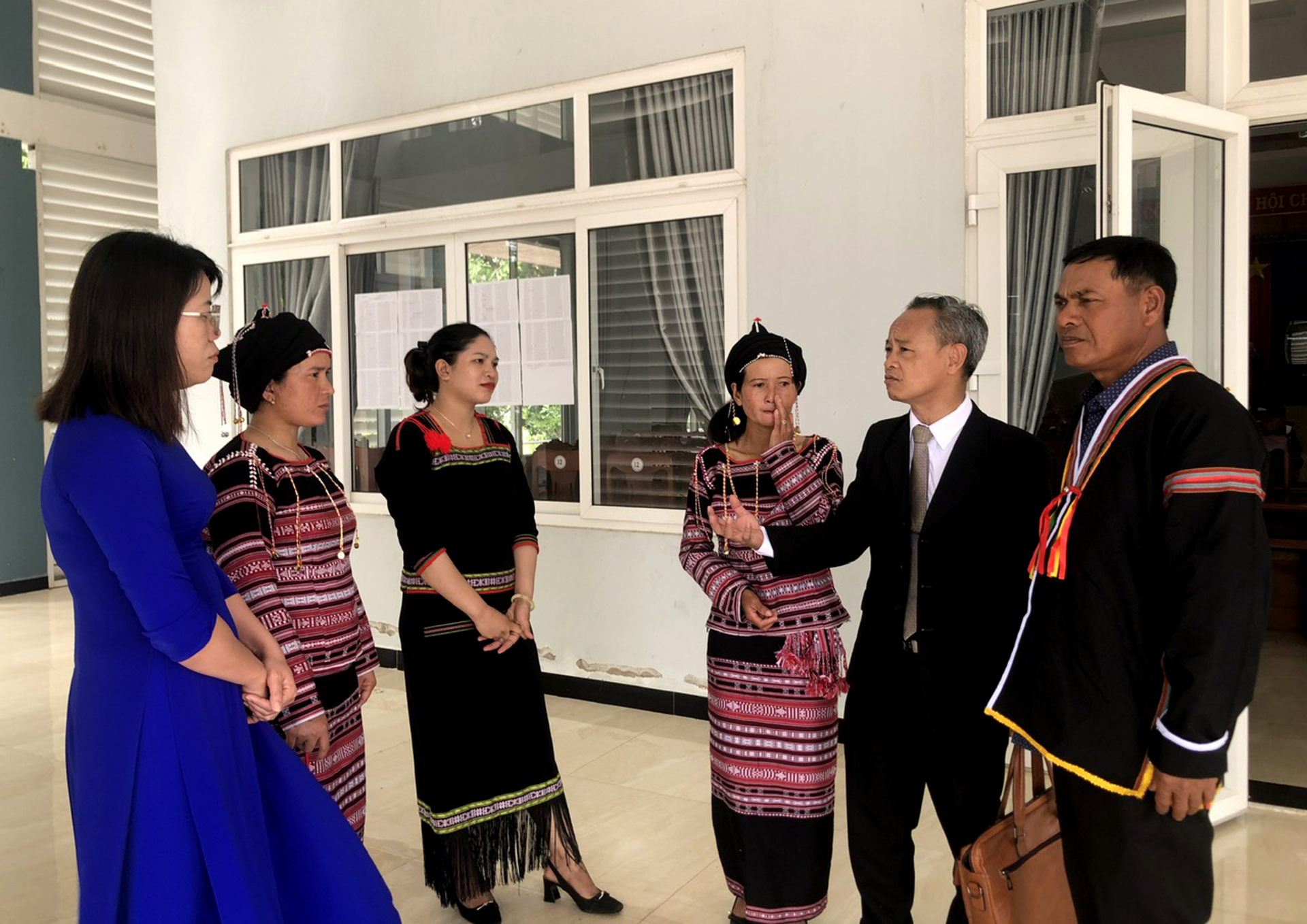 Người dân Sông Hinh tin tưởng vào chủ trương, quyết sách của Đảng