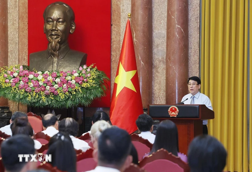 Chủ tịch nước: Sự sáng tạo tạo nên giá trị bền vững cho sản phẩm truyền thống