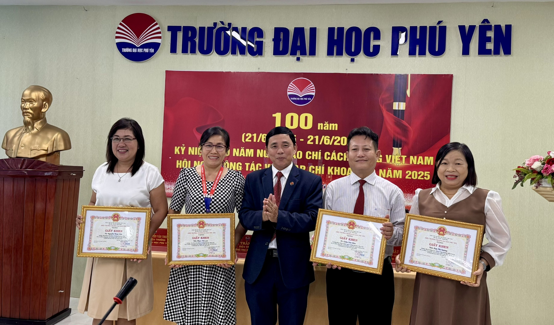 Đổi mới, nâng cao chất lượng Tạp chí khoa học Trường đại học Phú Yên