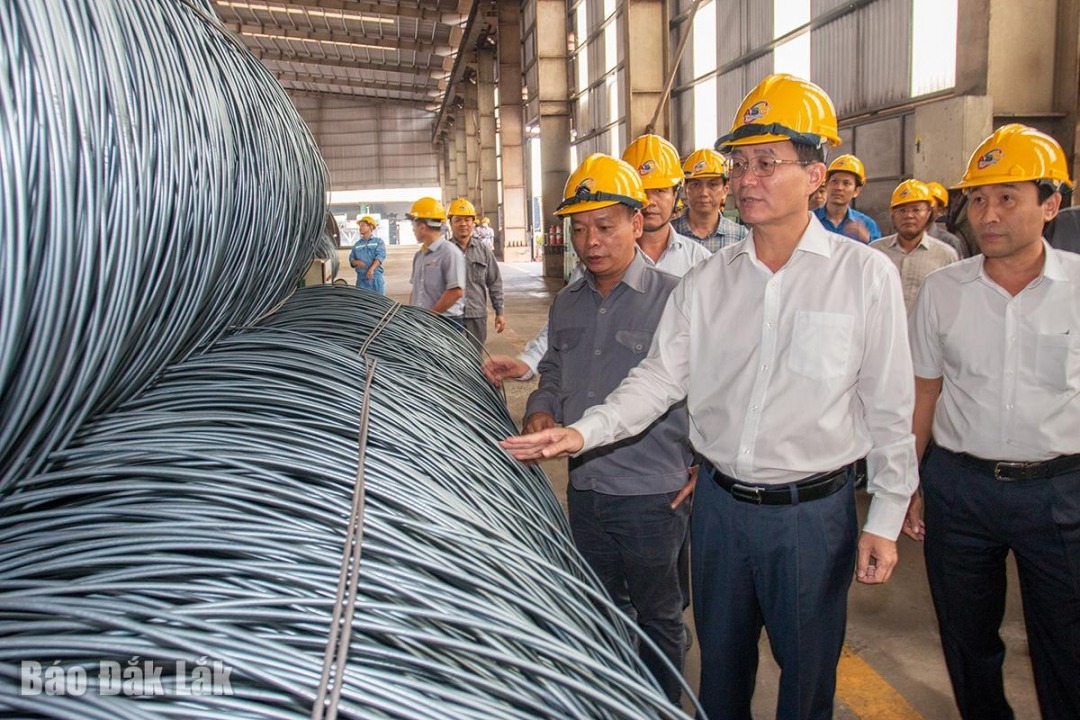 Khai mở chặng đường tương lai