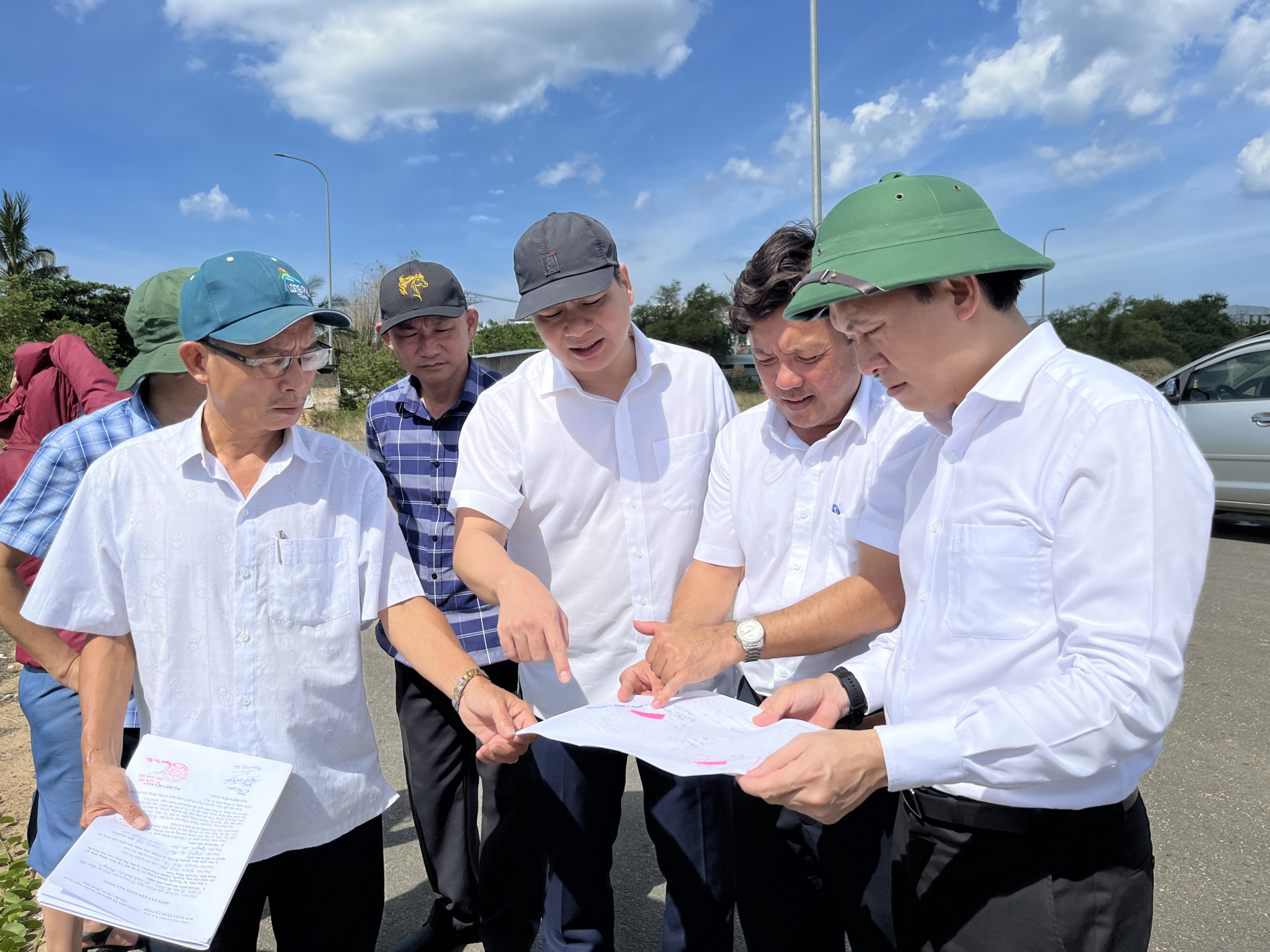 Kiểm tra công tác bồi thường, giải phóng mặt bằng 6 dự án