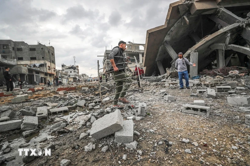 Israel nổ súng tại trung tâm cứu trợ, 15 người Palestine thiệt mạng