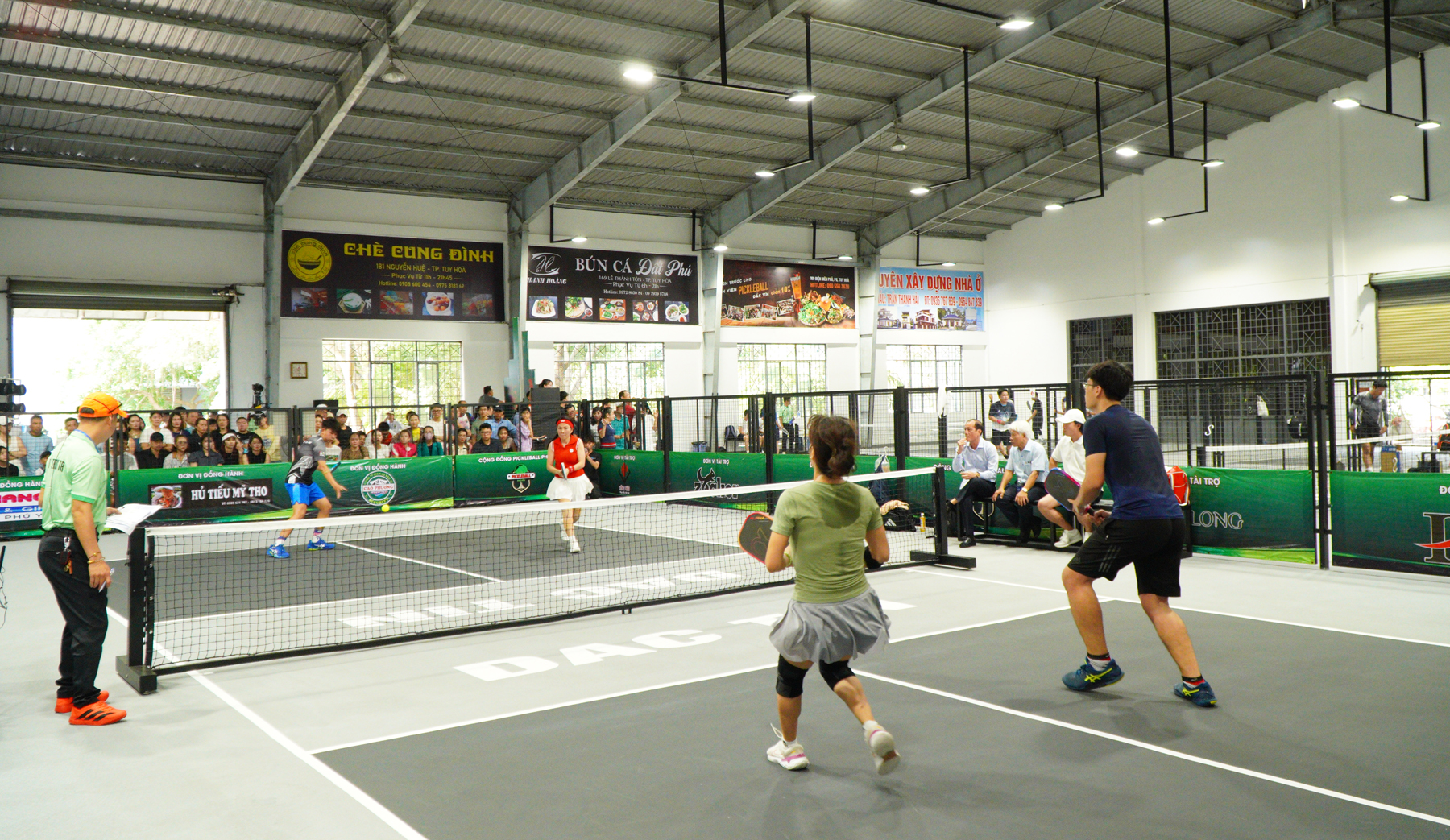 Hơn 300 tay vợt tranh tài tại Giải Pickleball Cộng đồng tranh Cúp Nghinh Phong năm 2025