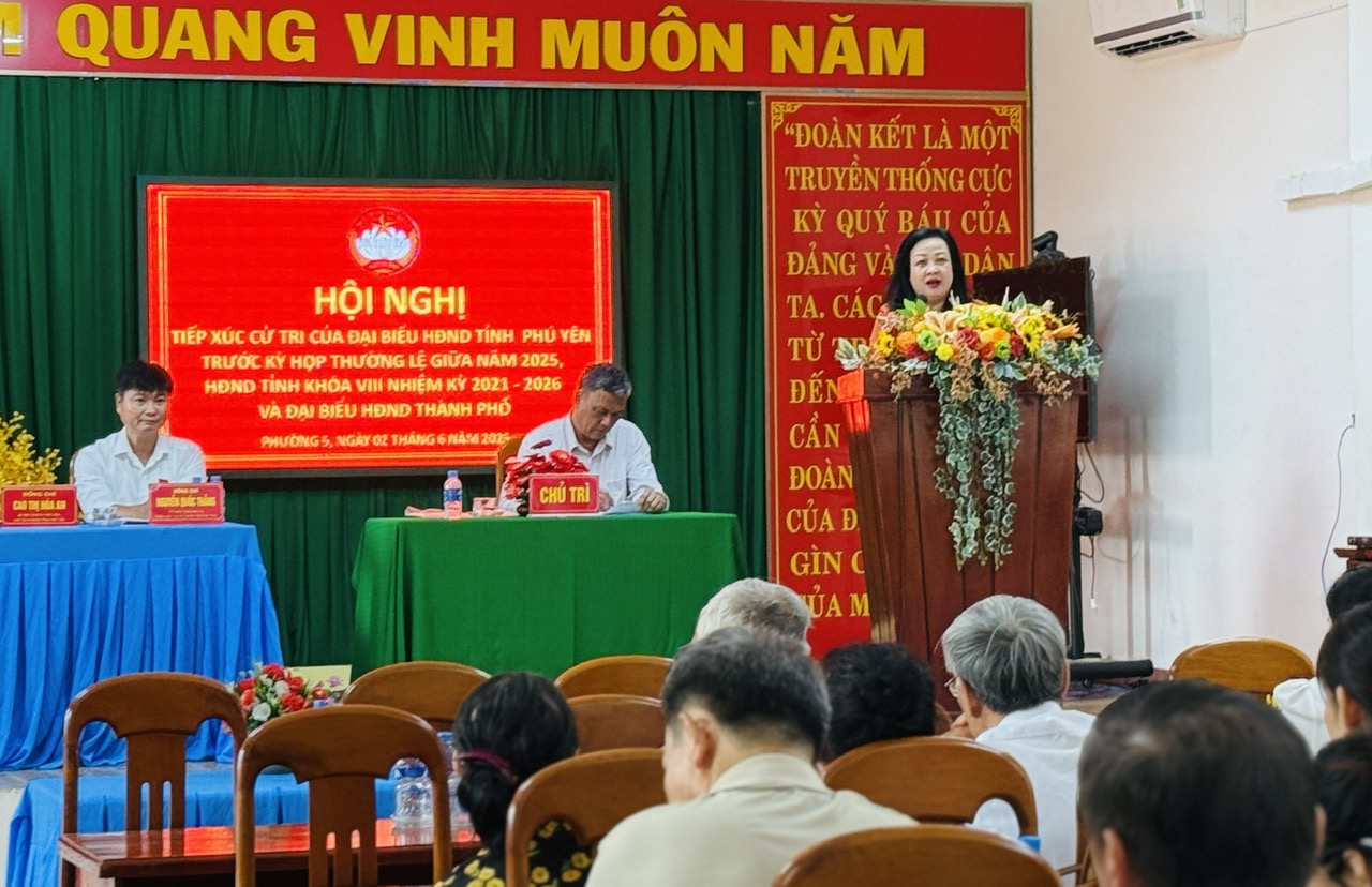 Xem xét, giải quyết kịp thời các kiến nghị của cử tri