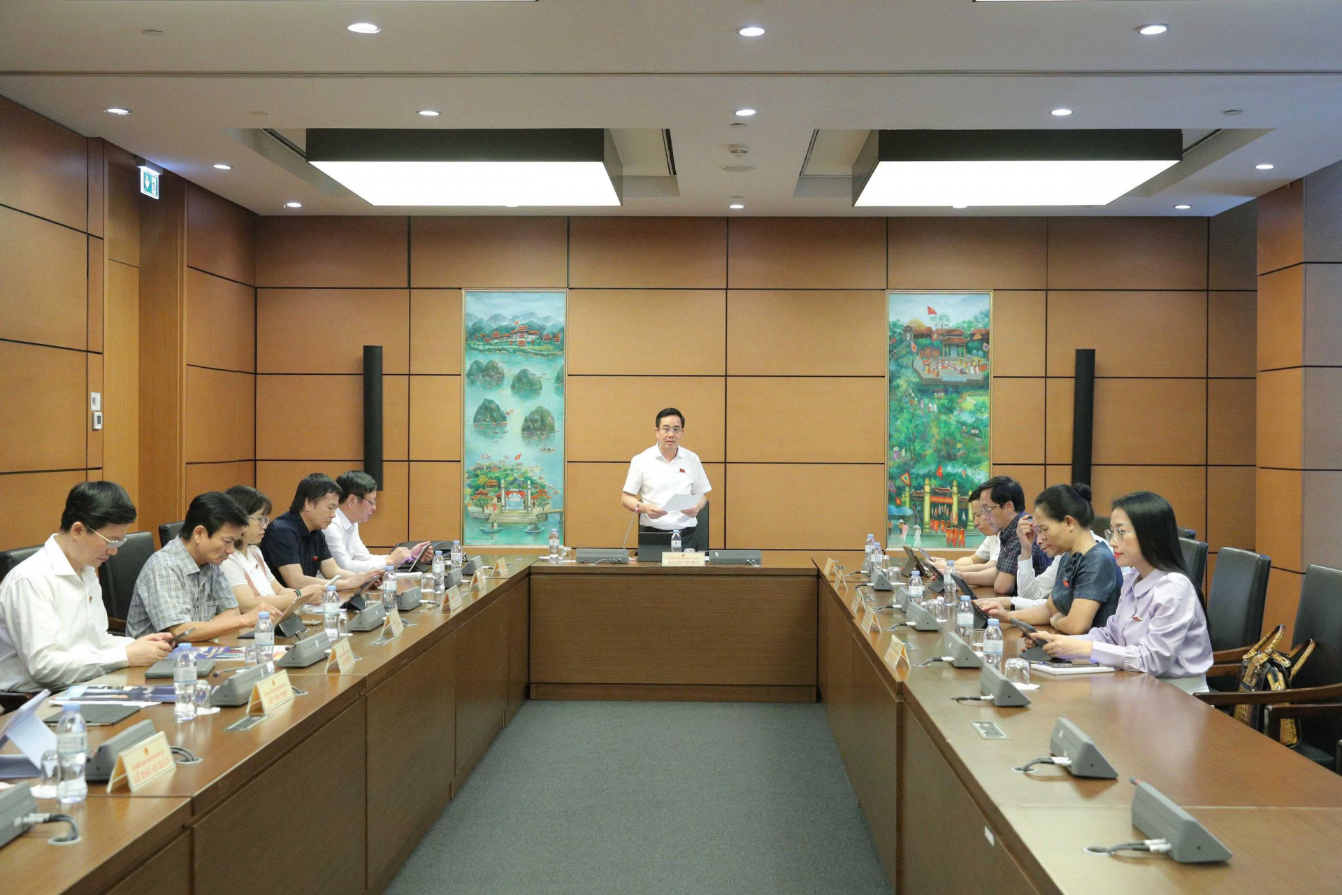 Đề xuất hoàn thiện cơ chế chuyển giao người chấp hành án phạt tù