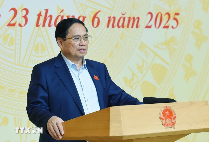 Thủ tướng Phạm Minh Chính: Mỗi ngày đều là cao điểm chống buôn lậu, hàng giả