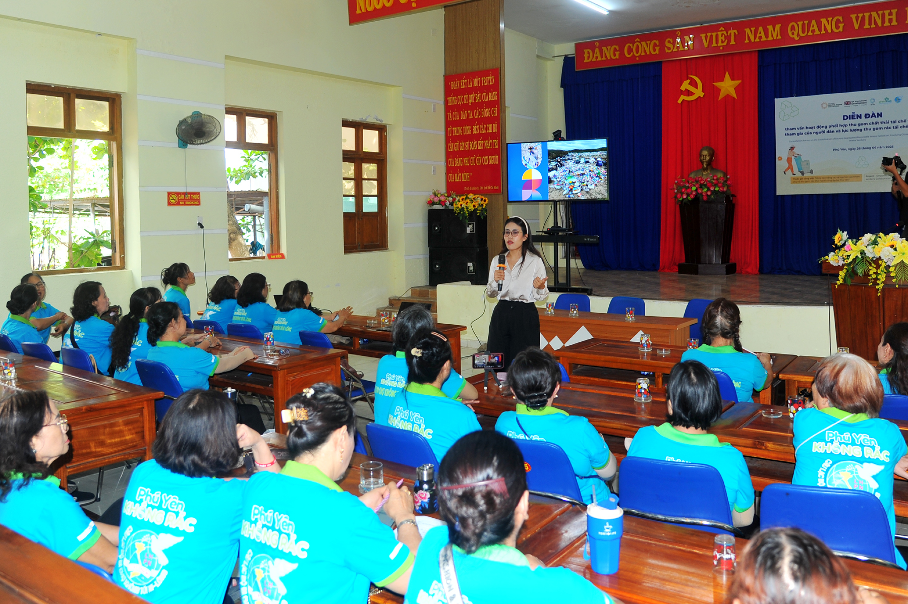 Tham vấn hoạt động thu gom rác tái chế