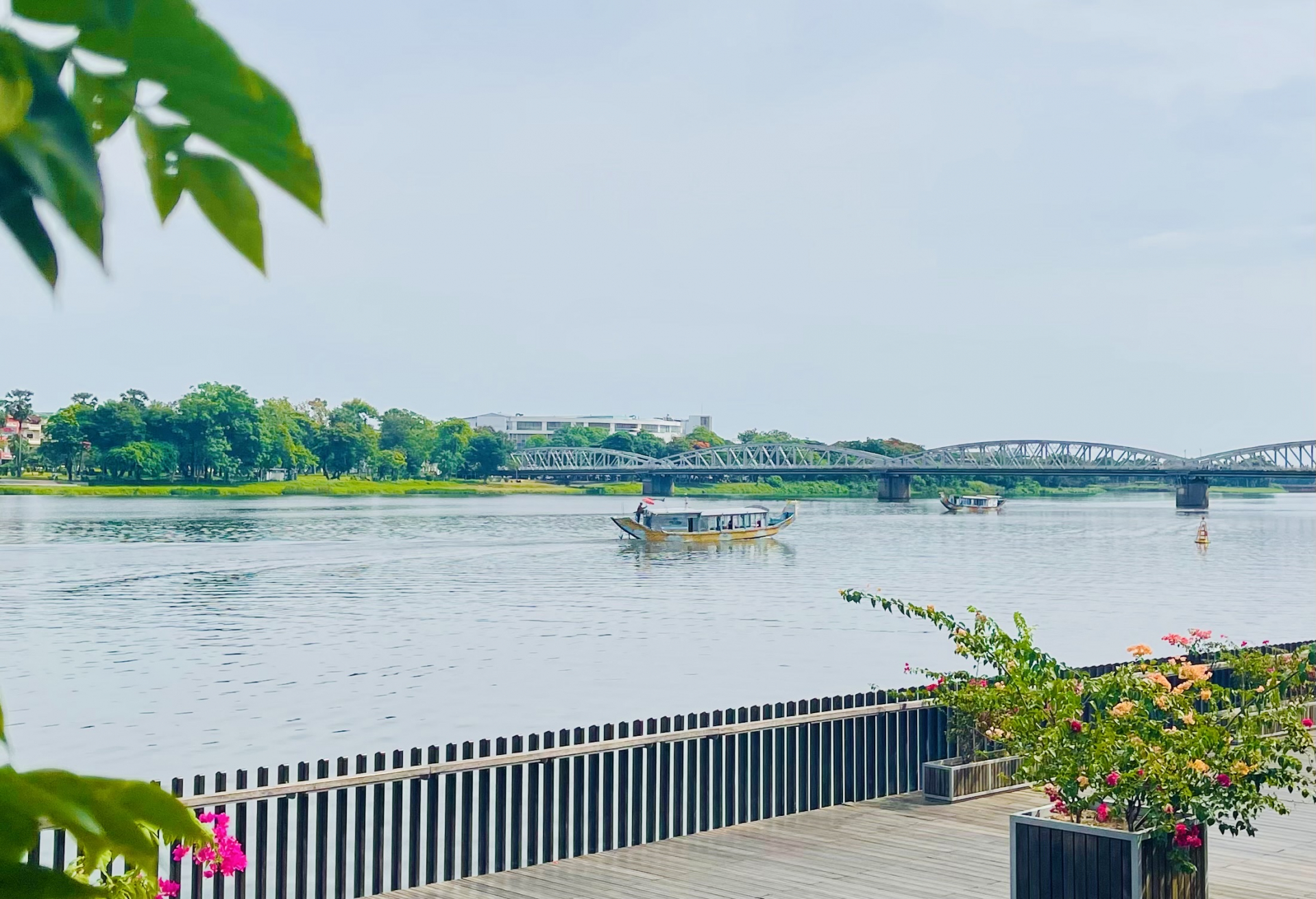 Tổ chức Hội diễn nghệ thuật quần chúng “Câu hò nối những dòng sông”