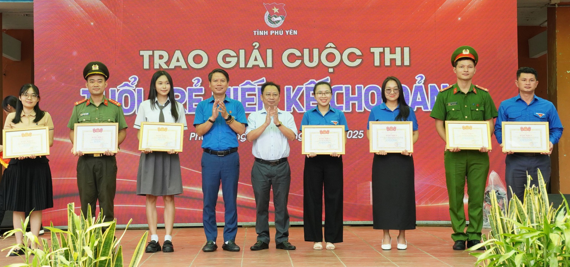 Trao giải cuộc thi Tuổi trẻ hiến kế với Đảng