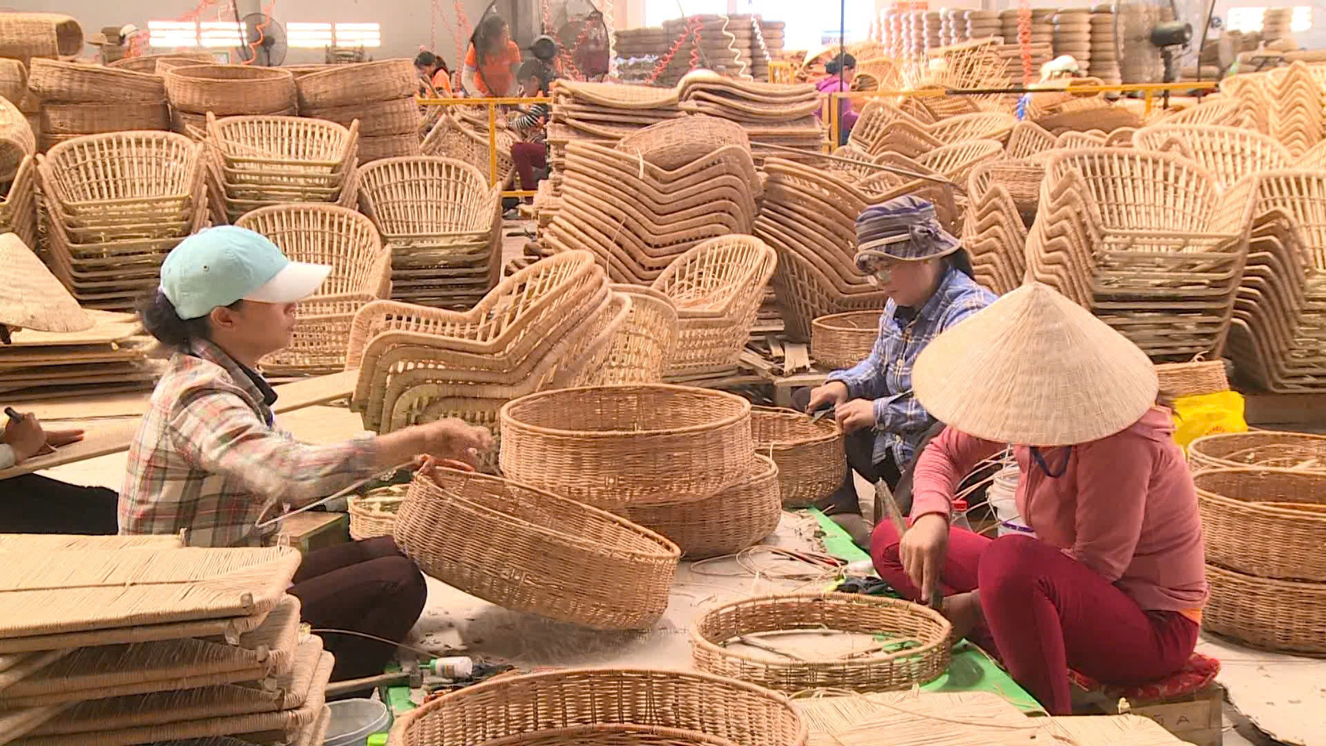 Số vốn doanh nghiệp đăng ký tăng 52% so với cùng kỳ năm ngoái